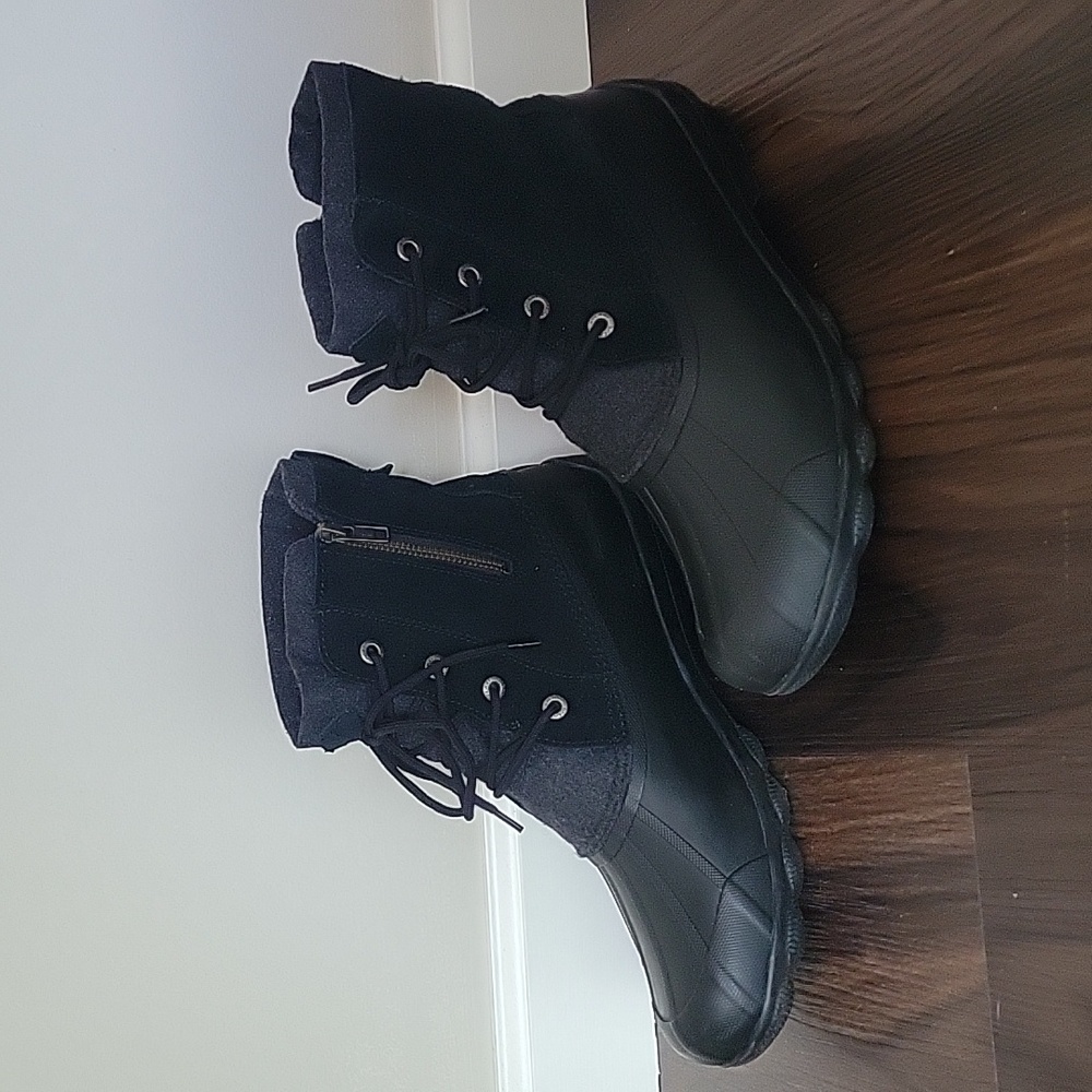 Sperry Top-Sider Syren duck boots